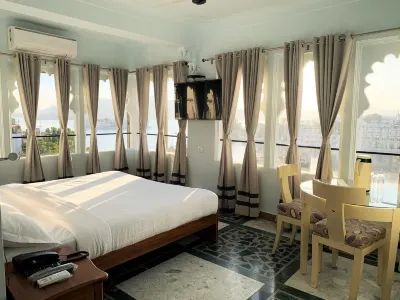 Hotel the Tiger Hotels near Bagore Ki Haveli Museum