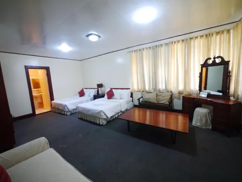 Mountain Lodge Hotel and Restaurant - Inns