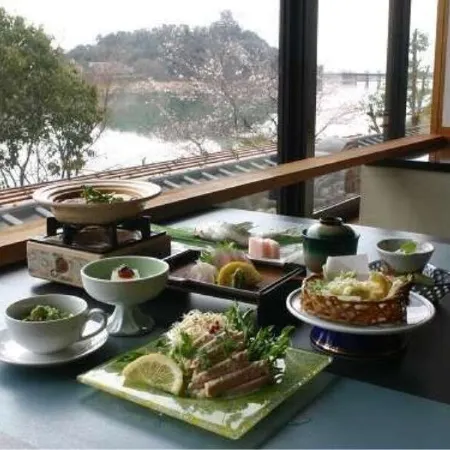 Syunjuan Hasshokaku Mizunowo Отели в г. Какамигахара