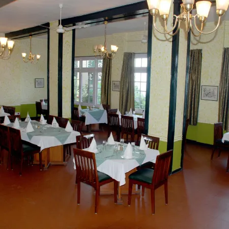 Alasia Hotel