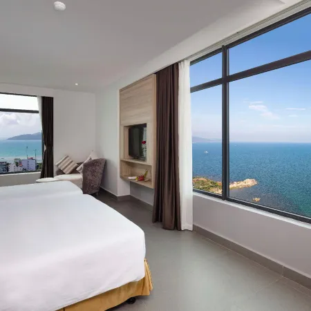 Anrizon Hotel Nha Trang Отели рядом с достопримечательностью «Хончонг»