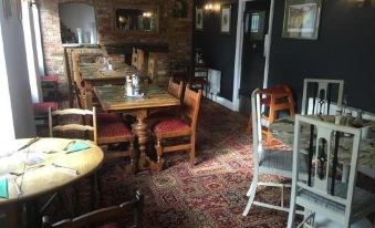The Fiddleford Inn - Housity