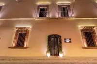 Casa 1810 Parque Hotel Boutique - С бассейном