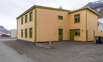 Isafjordur Hostel