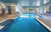 Candlewood Suites ASHEVILLE DOWNTOWN by IHG - Swimmingpools