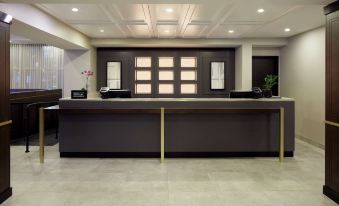 DoubleTree by Hilton Montreal Airport