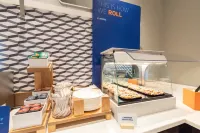 Holiday Inn Express & Suites BLYTHE by IHG - breakfast