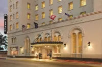 Hilton Baton Rouge Capitol Center Hotels near Nicholson Gateway Apartments