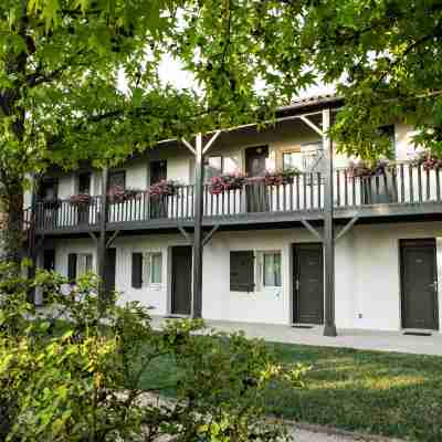 Domaine du Gouverneur Hotel Exterior