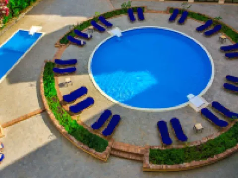 Jaz Neo Ivory フルガダのホテル