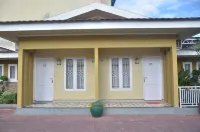 Tanjung Angin Guest House Palu Hoteles en Mantikulore