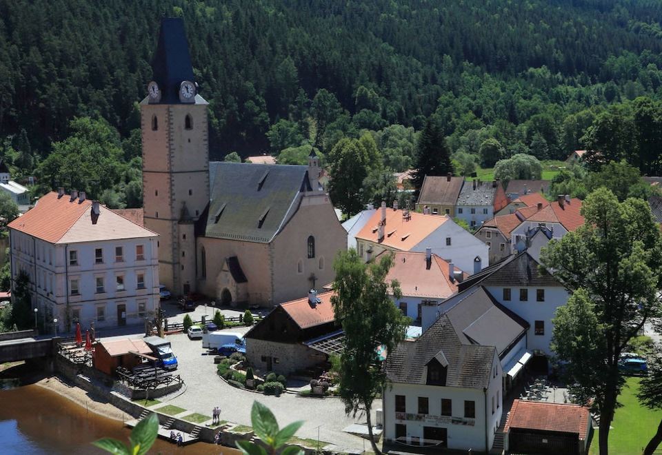 hotel overview picture