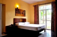 Grand 7 Hotel Thalawathugoda Hotels in Malabe