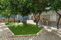 Villa Razi 1935 - Huvilat