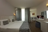 Hotel Slavey - All Inclusive - Pet friendly