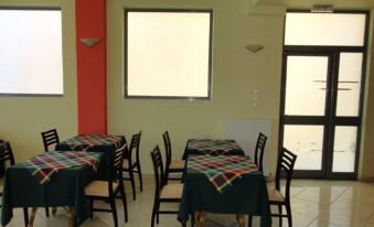 Akti Hotel - Housity