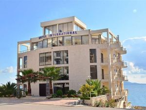 Saranda Hotel