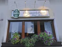 Hotel Dreimädelhaus Hotels in Espelkamp