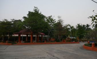 Ploy Resort Nangrong