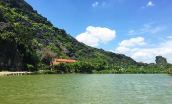 Trang An LIM Garden