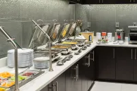 Courtyard Edgewater NYC Area Hotels in Edgewater