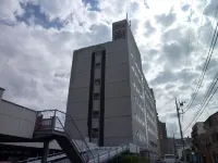 HOTEL　YUPARADISE SAKURA Hotel in zona Yūkarigaoka Railway Station