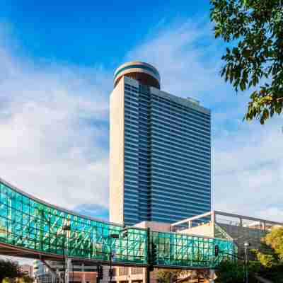 Sheraton Kansas City Hotel at Crown Center Hotel Exterior