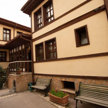 Arasta Konak Otel