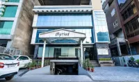 Hotel Myriad Hotels in Lucknow