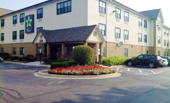 Extended Stay America Select Suites - Chicago - Naperville - West