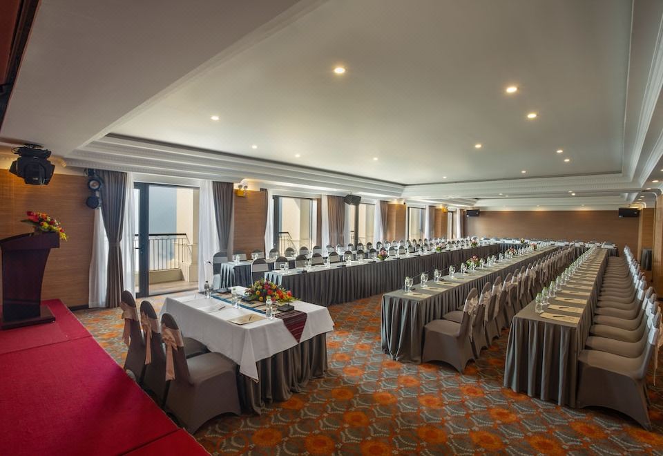 3. 피스타치오 호텔..