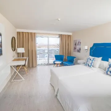 Hotel Boutique Tao Caleta Mar