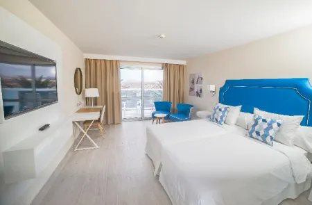 Hotel Boutique Tao Caleta Mar