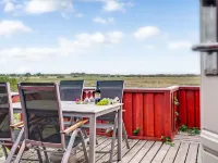 "Mortensen" - 350m from the Sea