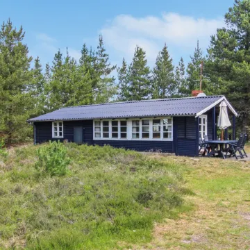 "Tirsa" - 3.9km from the Sea