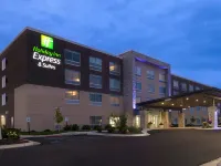 Holiday Inn Express & Suites ANN ARBOR - UNIVERSITY SOUTH by IHG Hotels near Hill Auditorium