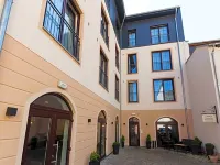 老德意志葡萄酒吧高級酒店 呂德斯海姆酒店