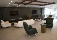Moncher Hotel Các khách sạn ở Sekerpinar Mahallesi