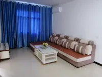 Zhou Gongqun Featured Homestay (Jiangxia Avenue)