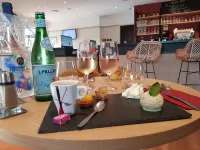 Kyriad Carcassonne - AÉROPORT - Baarit