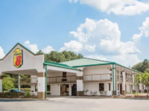 Super 8 by Wyndham Dothan Hotels in Dothan