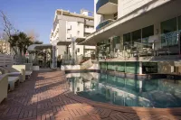 Best Western Maison B Hotel - Private Pools