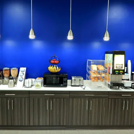 Americas Best Value Inn and Suites Prairieville