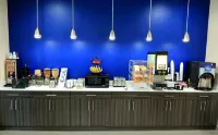 Americas Best Value Inn and Suites Prairieville - Bữa sáng