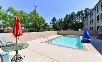 Americas Best Value Inn and Suites Morrow/Atlanta