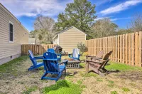 New Bern Retreat w/ Fire Pit ~ 1 Mi to Dtwn! - parking