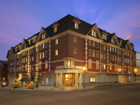 Portland Harbor Hotel