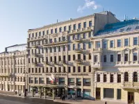 Corinthia Hotel St Petersburg アイス パレス周辺のホテル