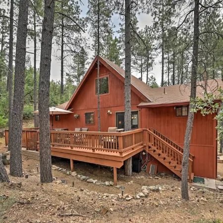 Relax Fireside! Peaceful Forest Haven in Prescott