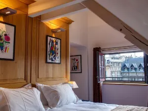 Hotel de Bourgtheroulde, Autograph Collection